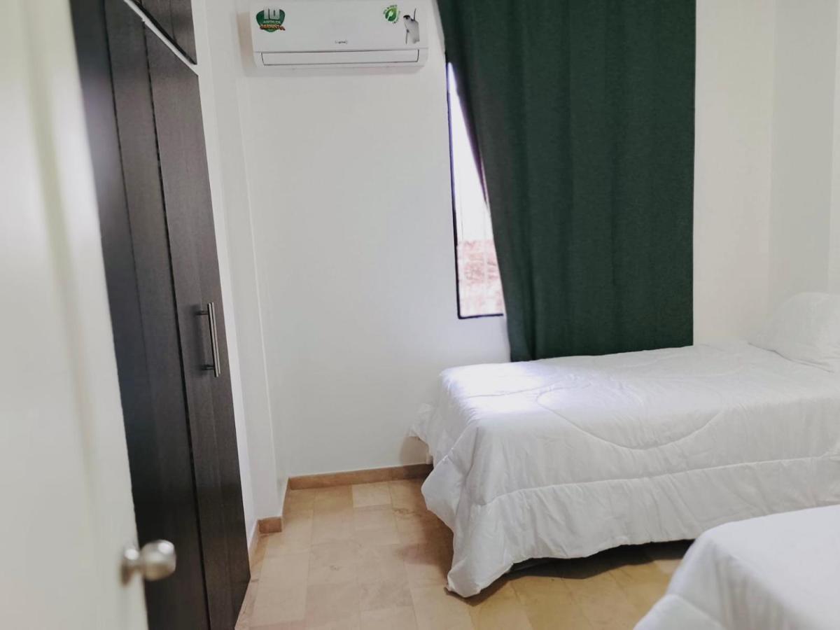 Large 2-Bedroom Apartment, Close To The American Consulate Guayaquil Eksteriør billede