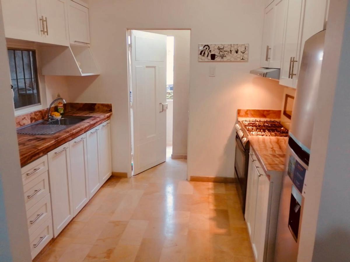 Large 2-Bedroom Apartment, Close To The American Consulate Guayaquil Eksteriør billede